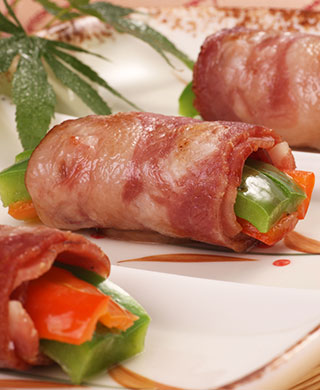 �������